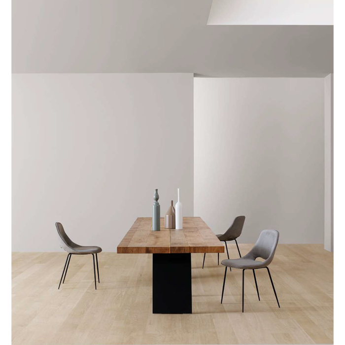 Desco table