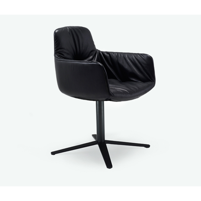 Leya armchair high