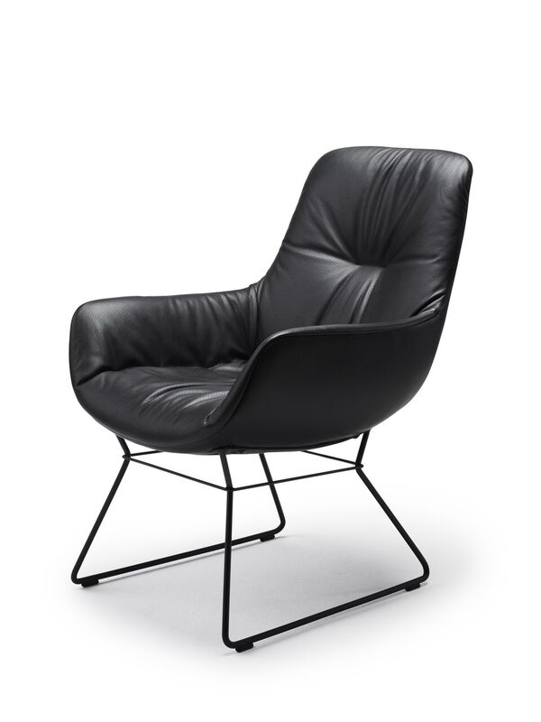 Leya cocktail lounge chair