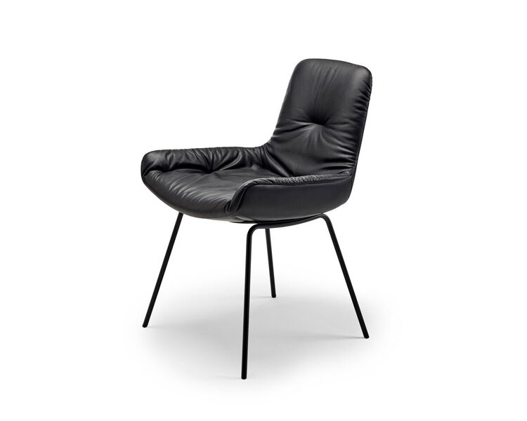 Leya armchair low