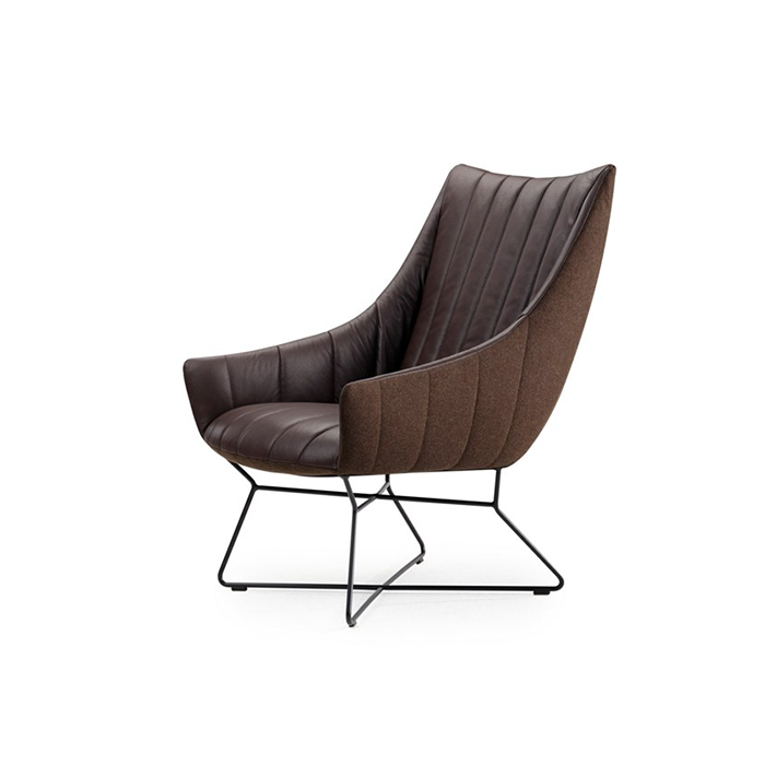 Rubie lounge chair