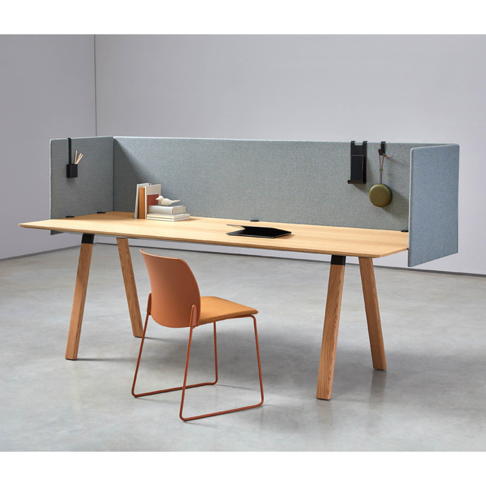 Plania Table