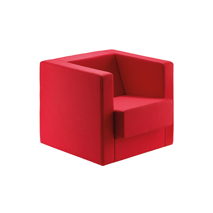 D1 armchair